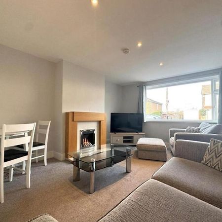 Ferienwohnung Cosy Brighouse 3 Bed House-Great For Contractors Exterior foto